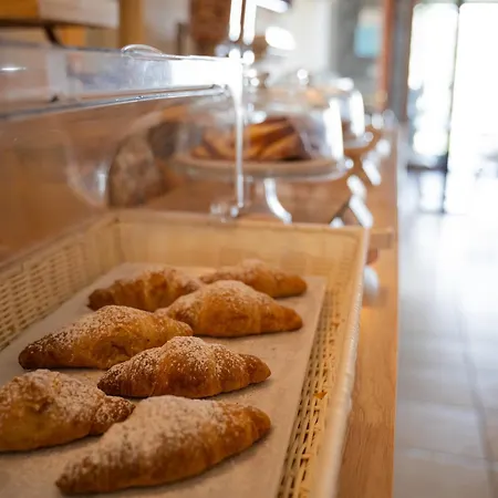 Relais Buona Stella Bed & Breakfast 4*