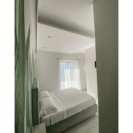 לינה וארוחת בוקר Relais Buona Stella 4*