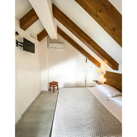 Relais Buona Stella Bed & Breakfast 3*