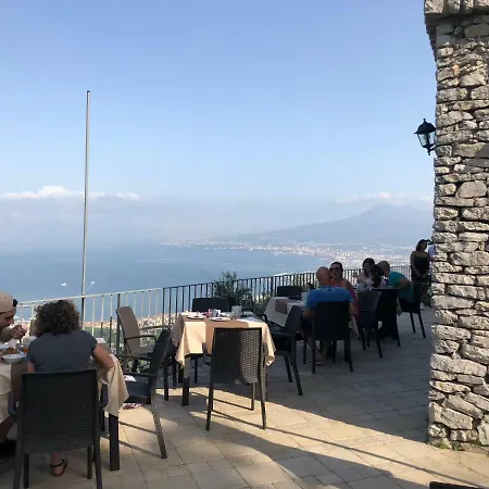 Bed & Breakfast Relais Buona Stella 3*